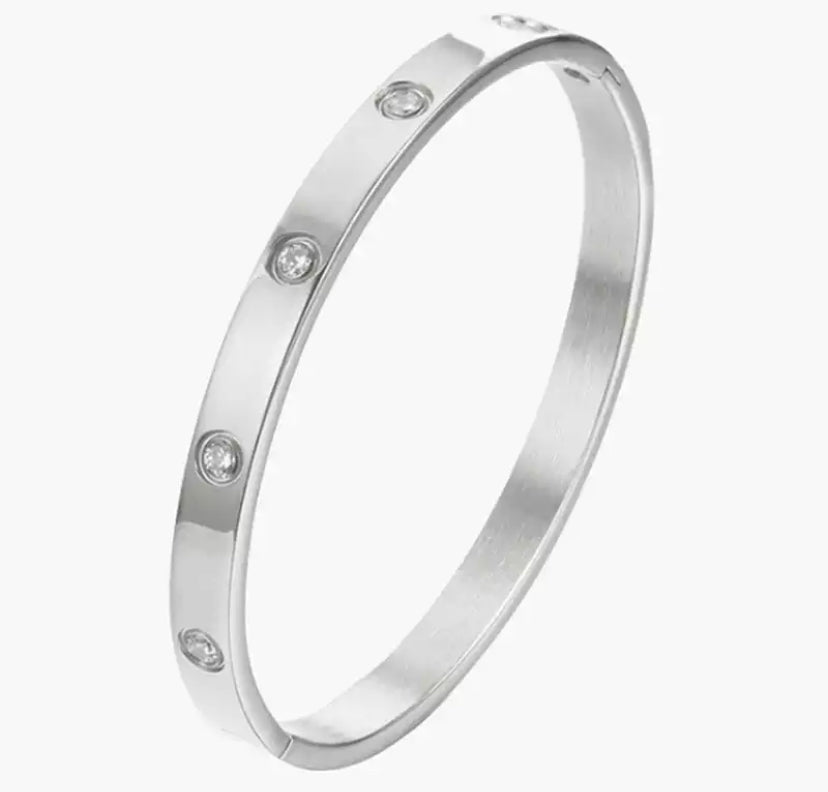 The Simple Cuff Bracelet