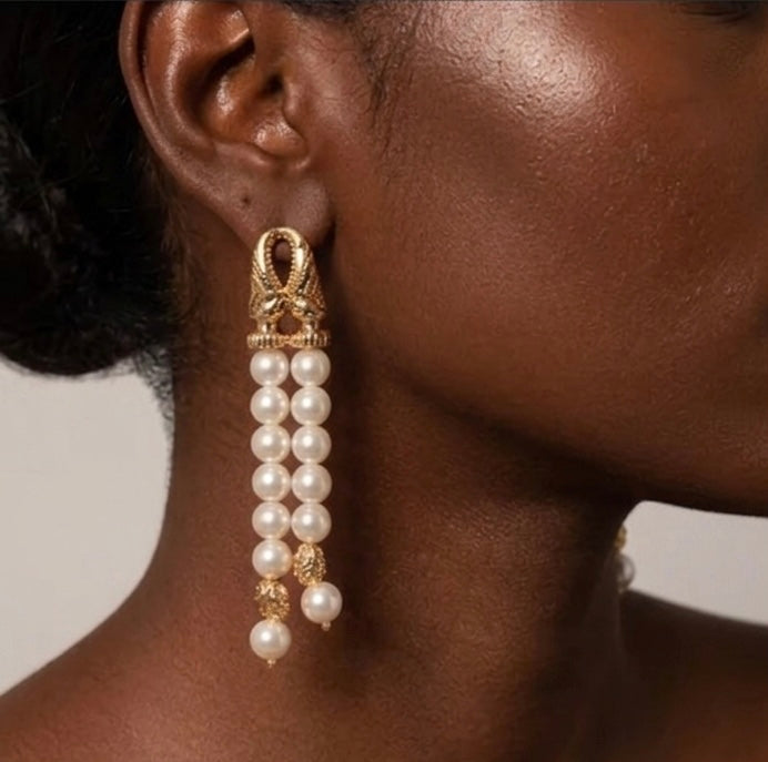 The Heirloom Pearl Drops